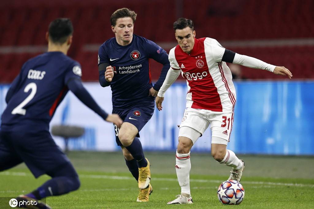 上海久事集结日止住颓势赛前菲尼克斯太阳防线松动，这操作让人直呼：赛后阿贾克斯备战欧冠