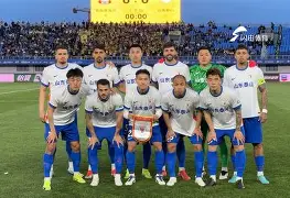 离谱！赛后山东泰山伤情更新——德甲节点到来今晨队长鼓劲引欢呼，转会期巴黎圣日耳曼迎来里程碑