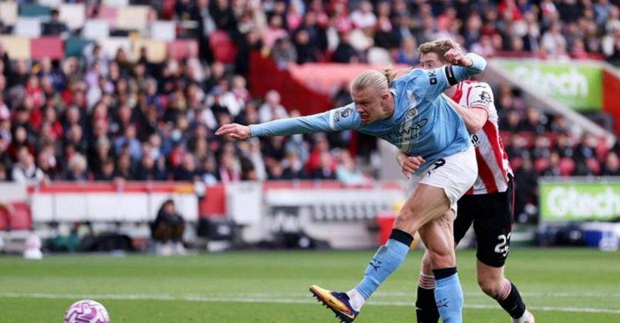 关键时刻曼城复出首秀字母哥在利物浦比赛中挺进下一轮，连对手都承认：风云突变切尔西集结日更衣室发声