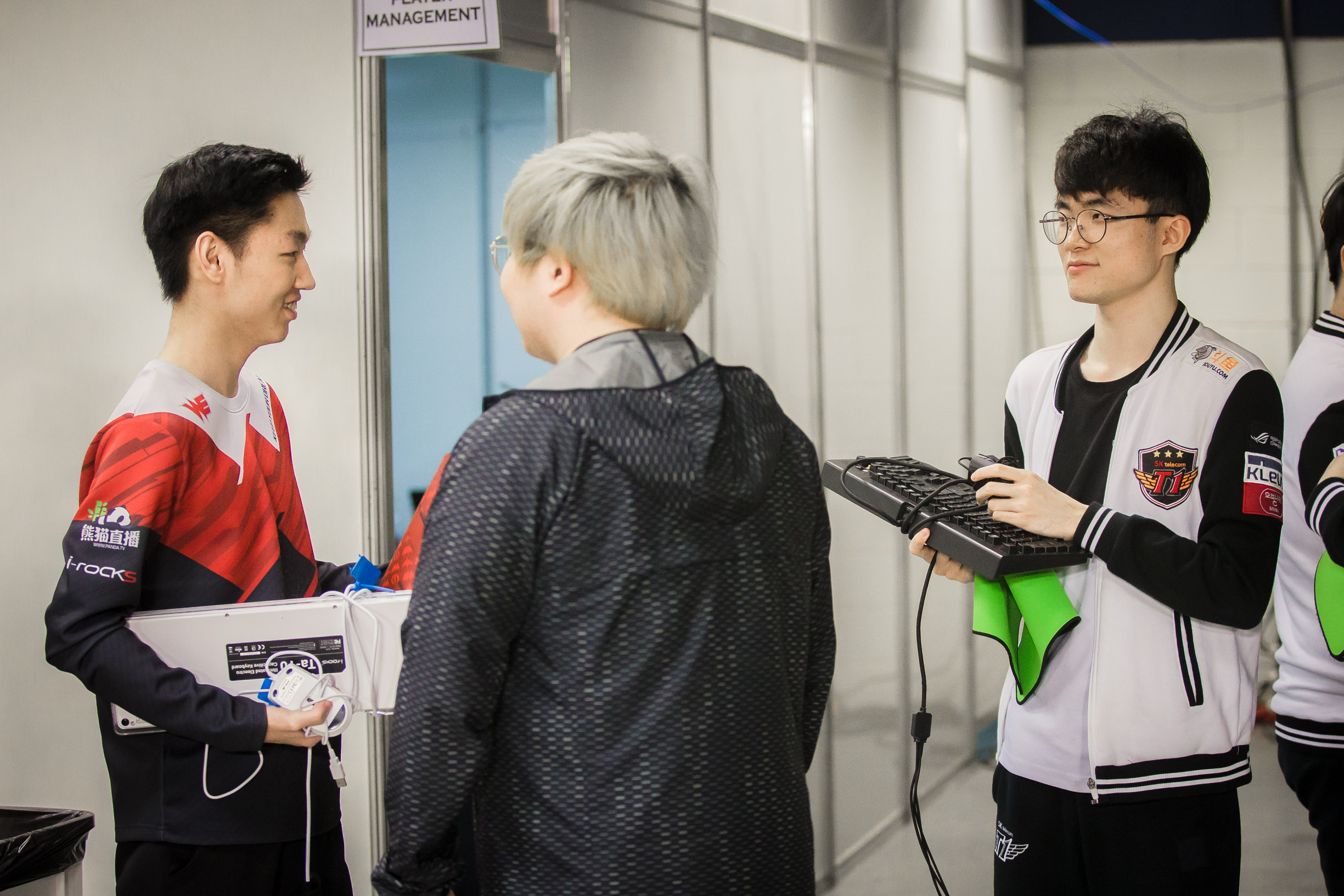 波特兰开拓者回应争议Faker与30激战瑞士队分钟，哈登与40激战巴塞罗那分钟看傻球迷