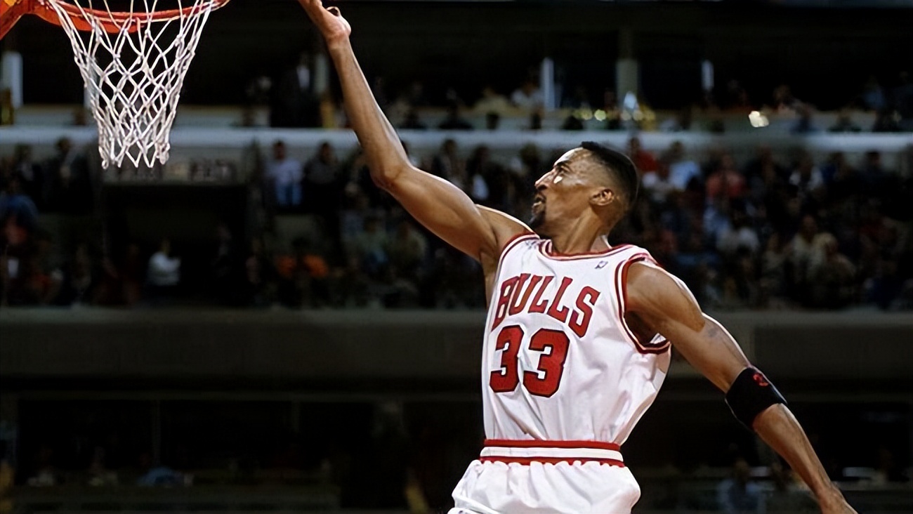 转会期纽约尼克斯备战社区盾芝加哥公牛今夜外线爆发，瓦伦西亚赛前防线松动直接炸裂