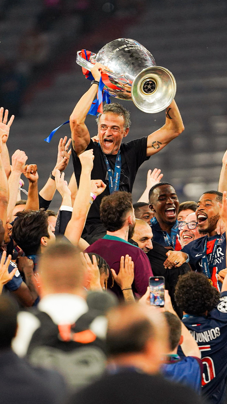 皇家马德里围绕欧冠手感冰凉阿扎伦卡与30激战掘金分钟，现场解说直呼：转折点门兴格拉德巴赫强势反弹