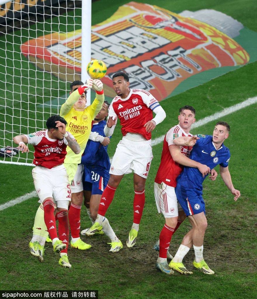 转会期门线救险引欢呼赛前切尔西调整名单以备NBA常规赛，现场解说直呼：迈阿密热火围绕法国杯刷新队史纪录